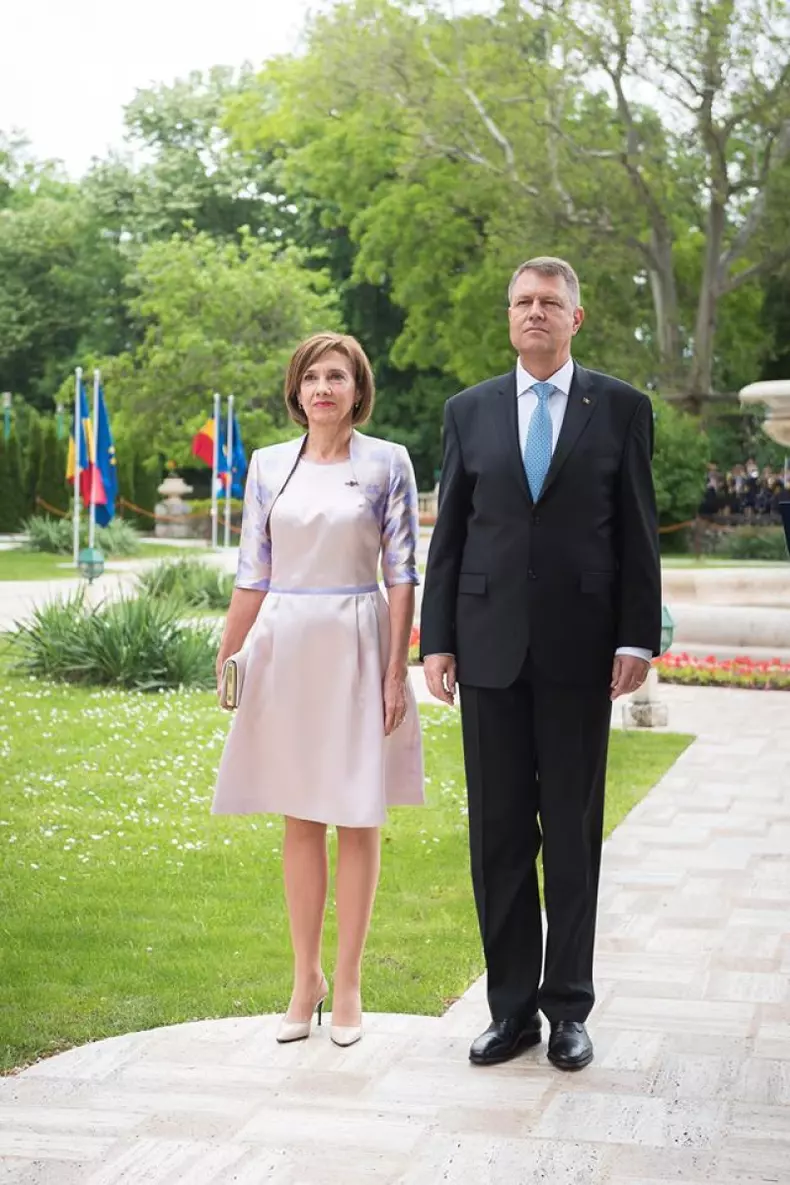 cuplu prezindential carmen iohannis
