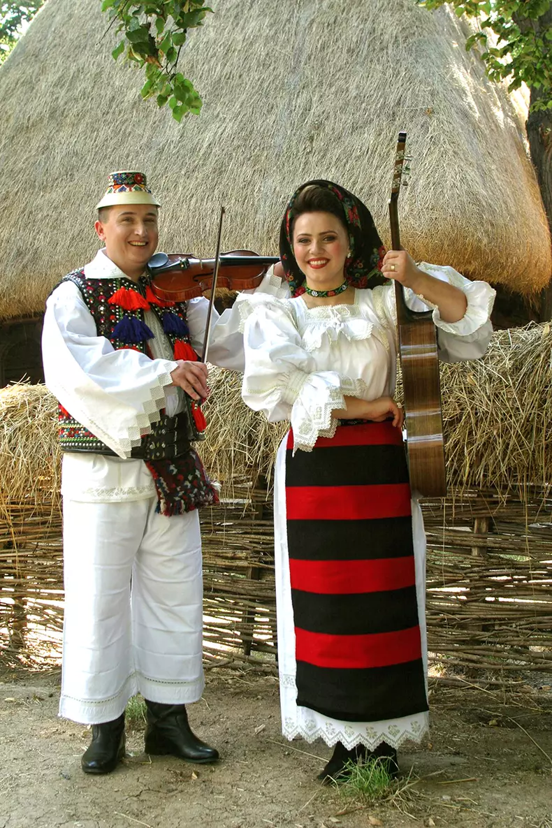 lupu si cornelia rednic artsti