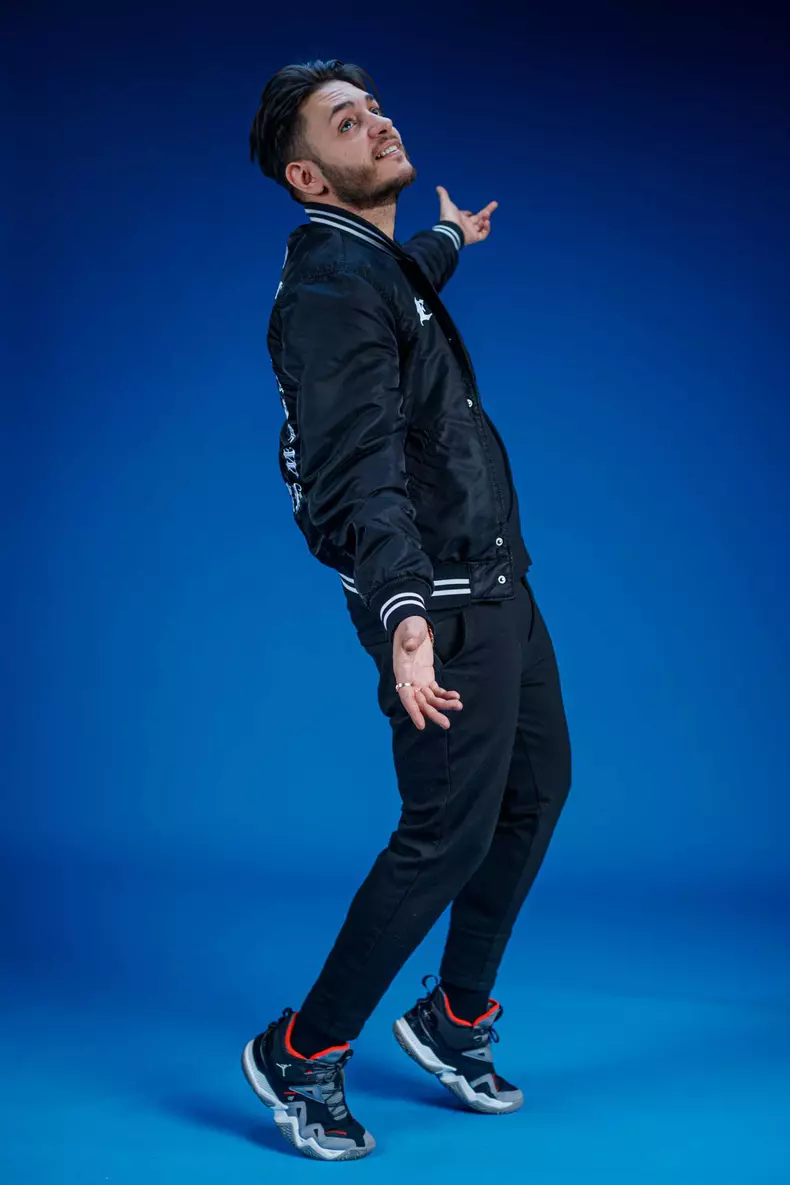 johny-romano-scaled-1