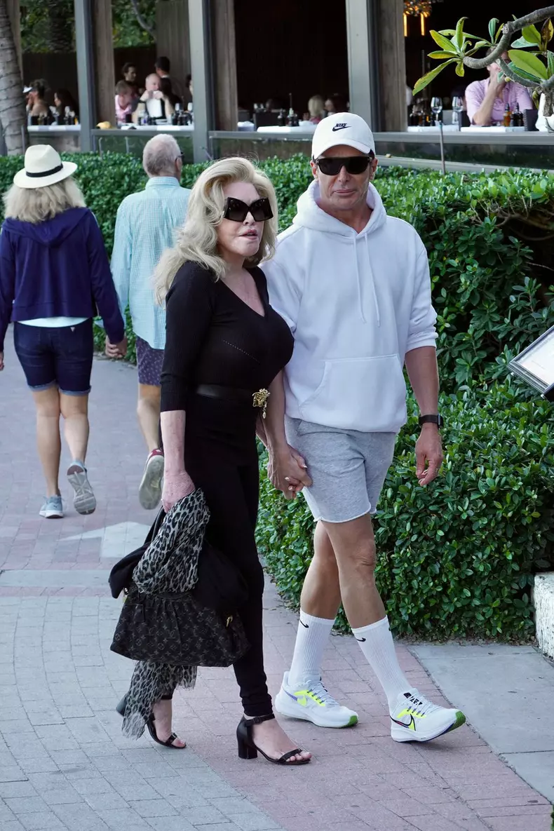 catwoman Jocelyn Wildenstein And husband Loyd Klein