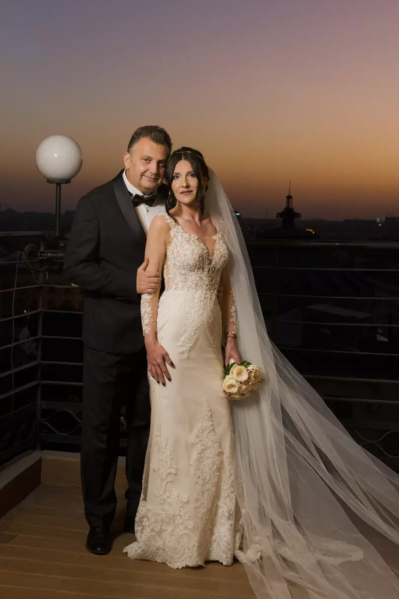 Mihai Alexandru si mireasa lui, Alina
