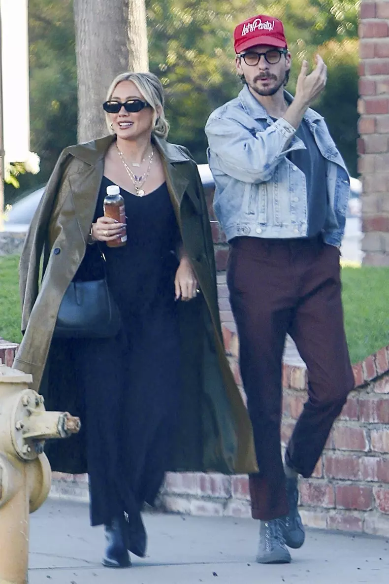 *EXCLUSIVE* Hilary Duff and Matthew Koma were spotted out for dinner in Sherman Oaks