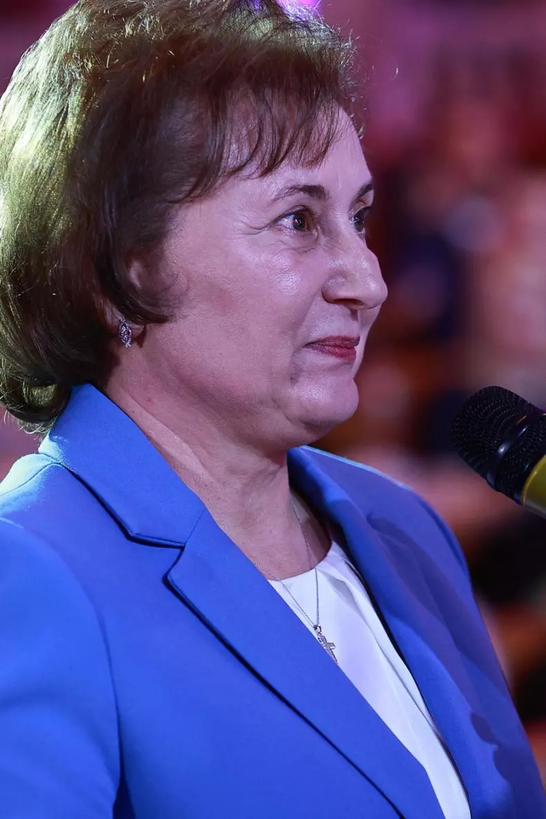 sotie nicolae ciuca 3