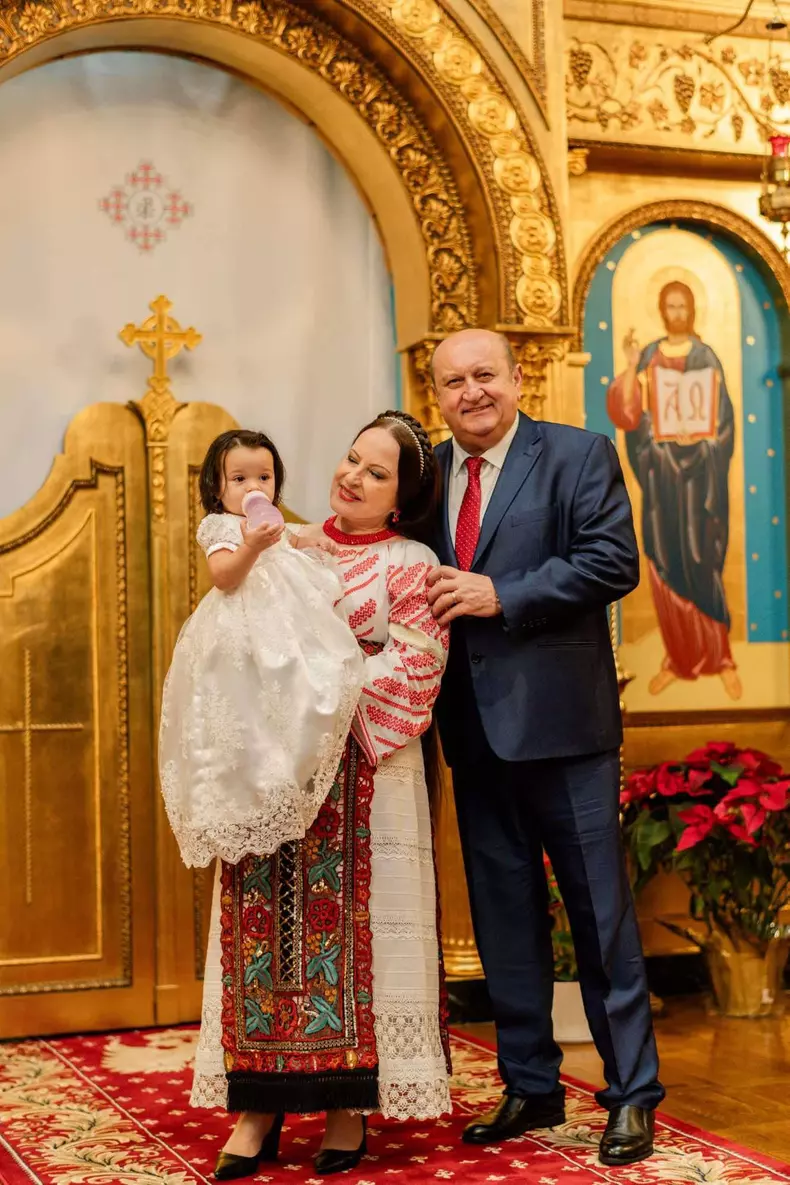 7f9b076d-a7bf-4b93-9cbd-d19dd4943c7c (1)