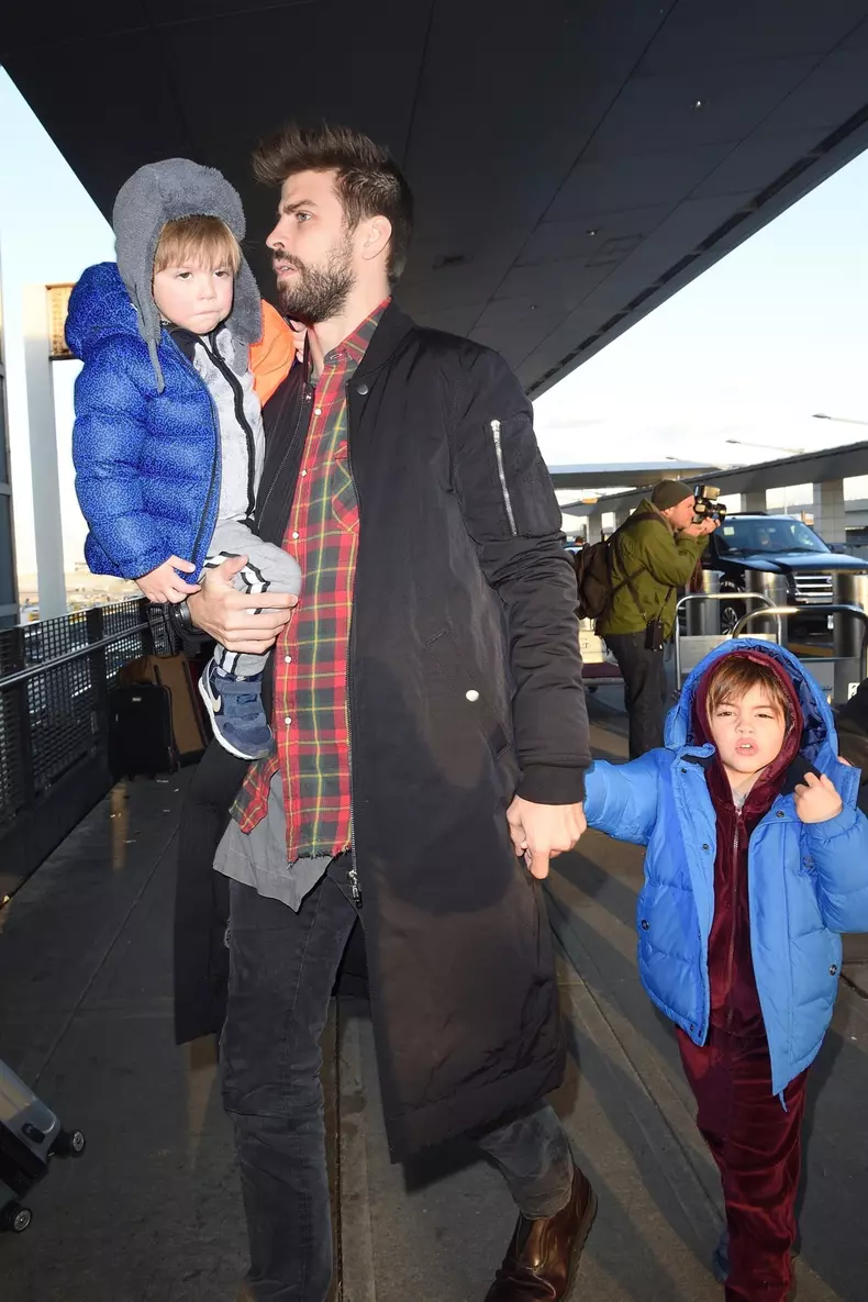 Shakira and her husband Gerard Piqué depart JFK Airport with their kids