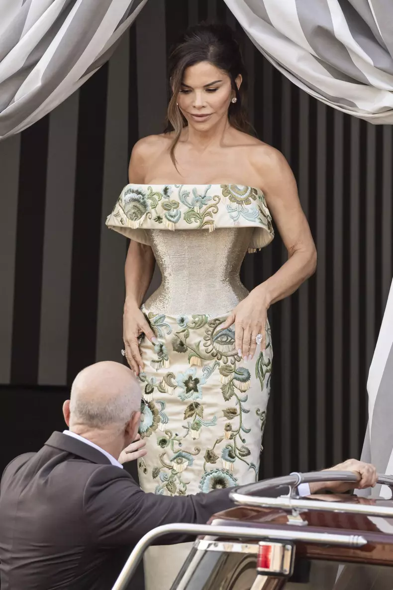 Jeff Bezos and Lauren Sanchez Leave Their Hotel - Venice