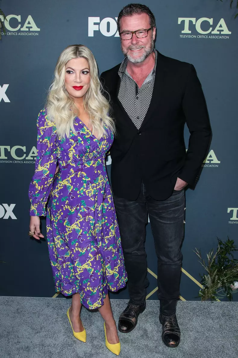 (FILE) Tori Spelling Files for Divorce from Dean McDermott After 18 Years of Marriage