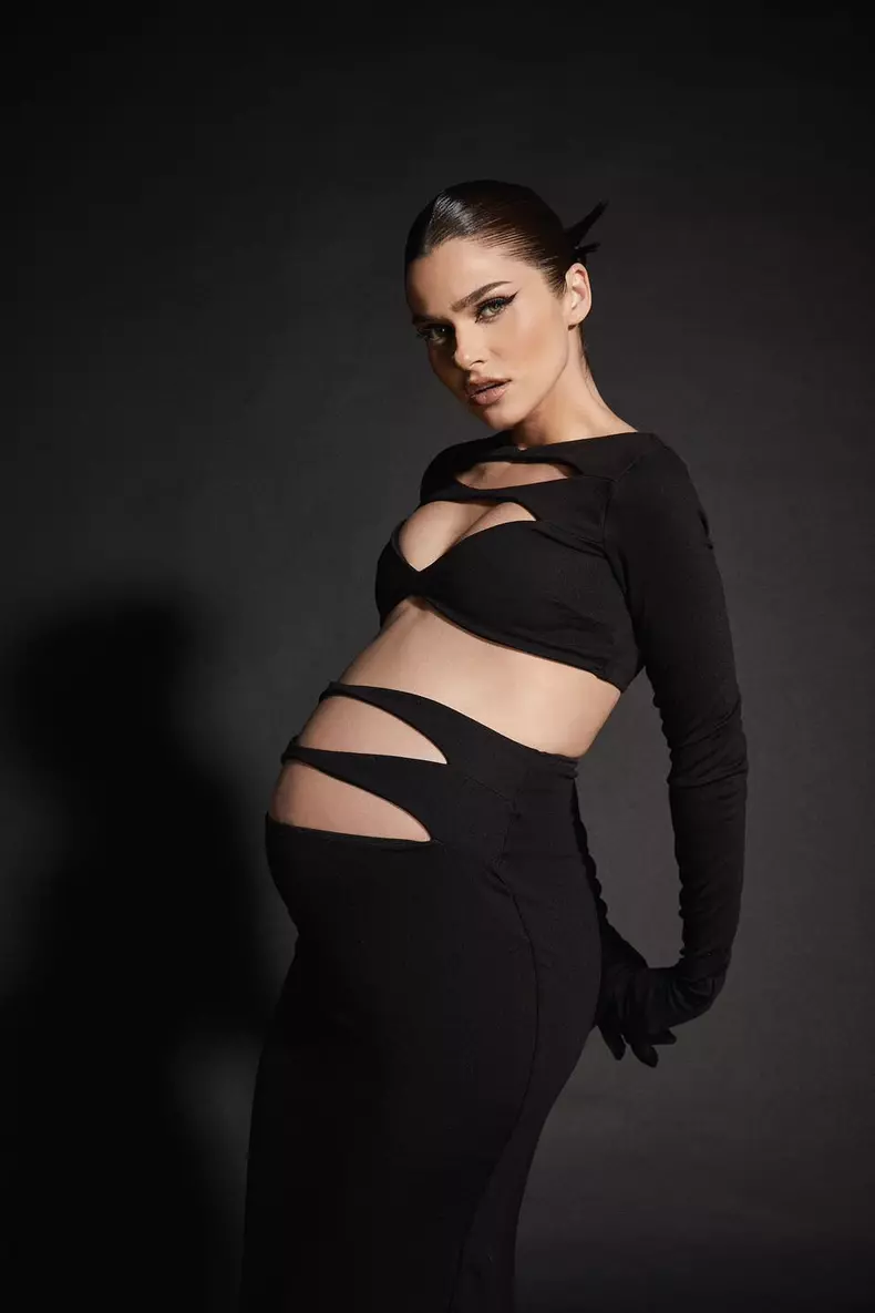 theo-rose-8