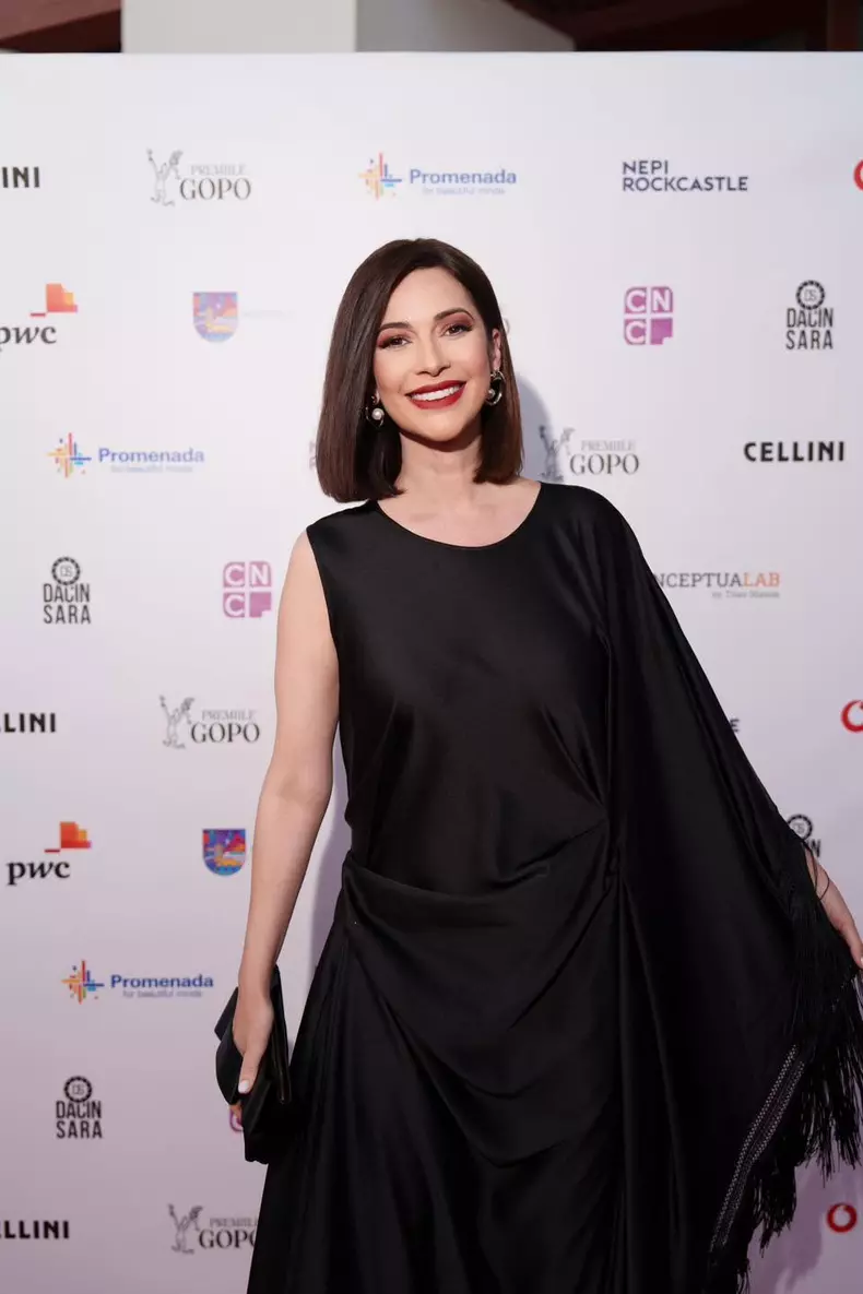 andreea-berecleanu-8