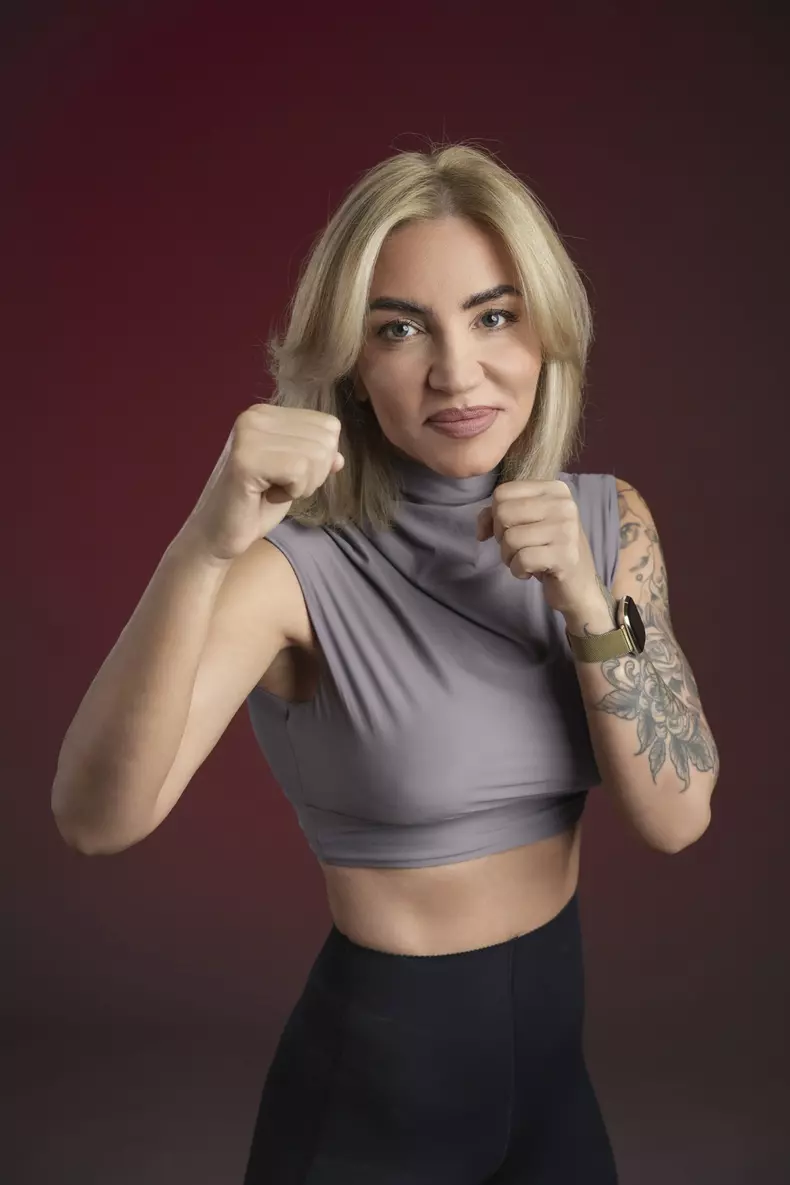 Larisa Uță