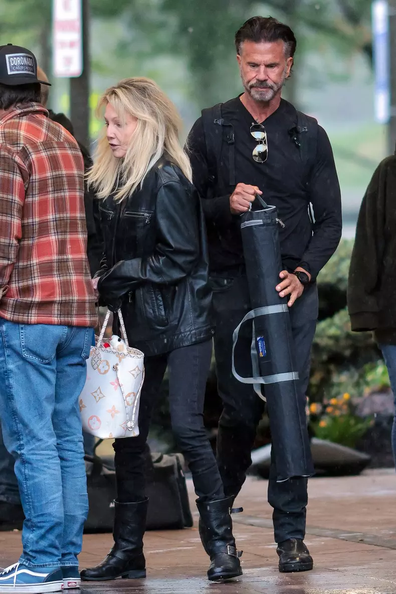 EXCLUSIVE: Lorenzo Lamas and Heather Locklear Are Spotted After First Public Appearance Together in New Jersey
