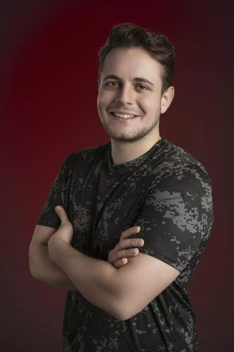 Aris Eram