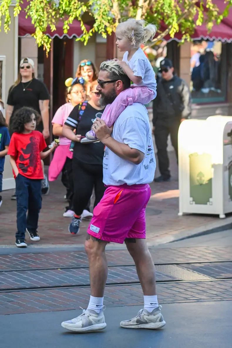 EXCLUSIVE: Shia LaBeouf enjoys quality time with daughter Isabel  during a fun day out at Disneyland.