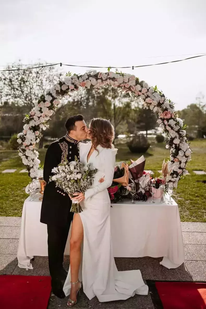 codruta-filip-si-valentin-sanfira4-3-1