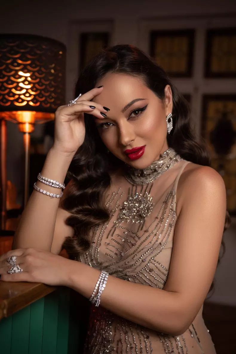 Vladuta Lupău Diamond Girl (2)