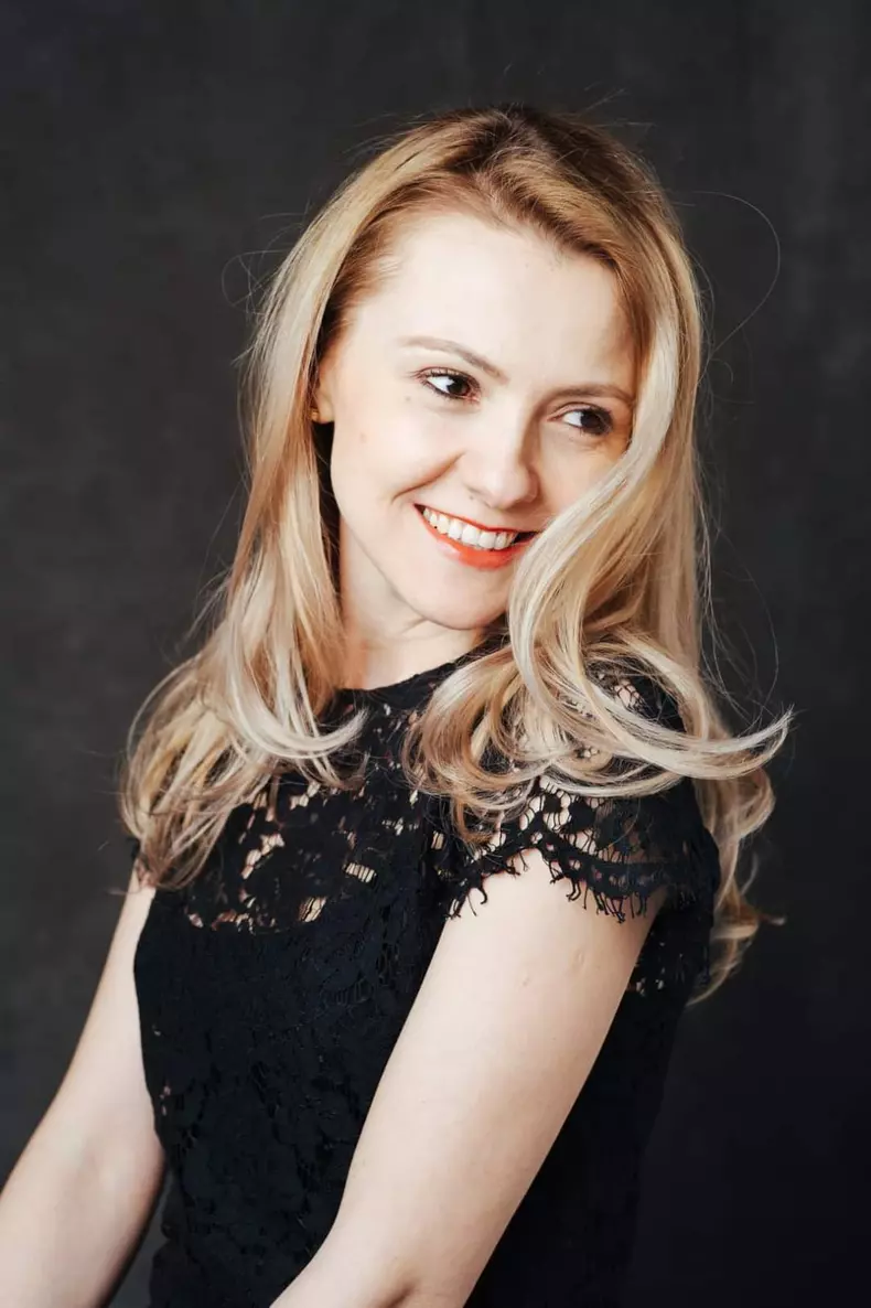 alina-teianu-cocioran-actrita-3