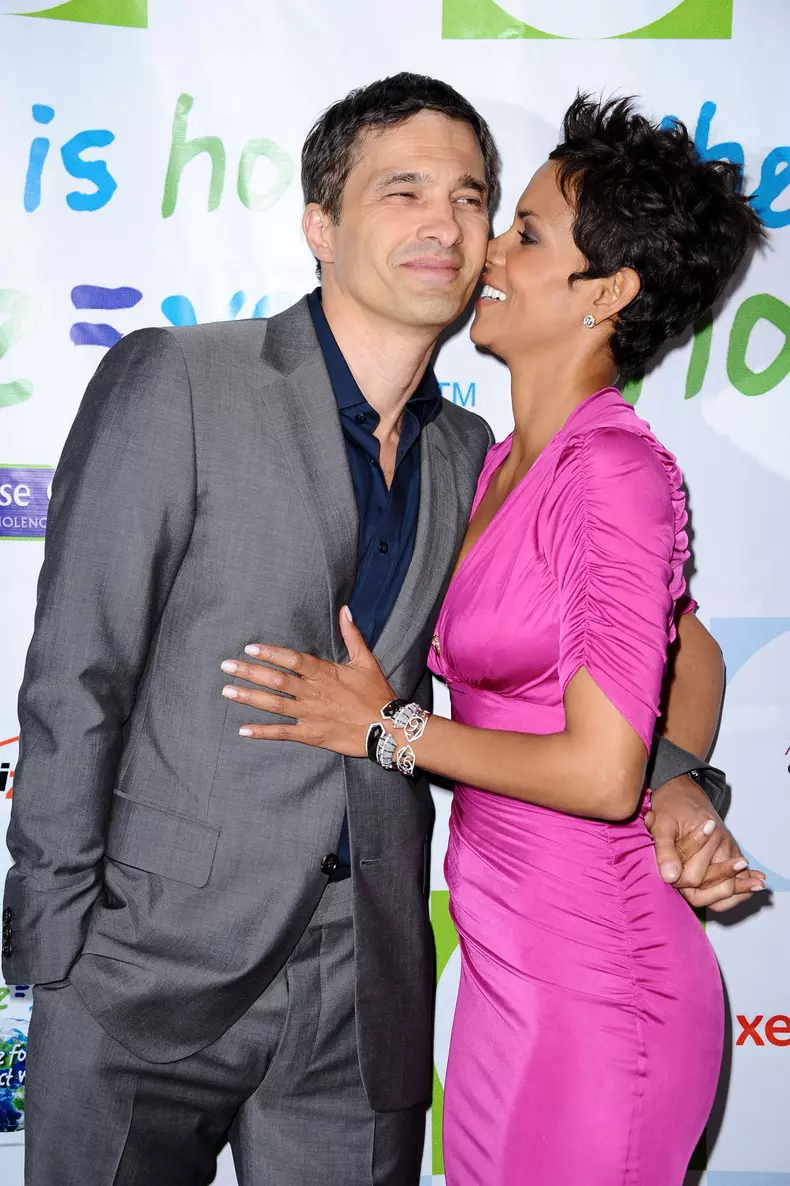 Halle Berry Files for Divorce From Olivier Martinez