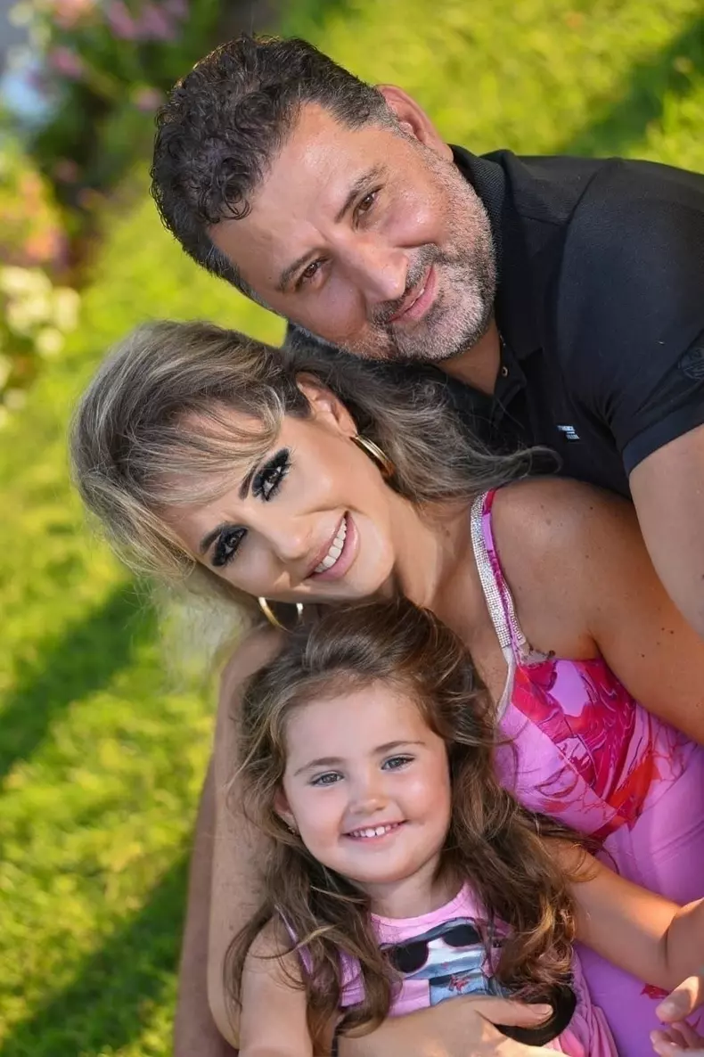 Irinuca Loghin si familia