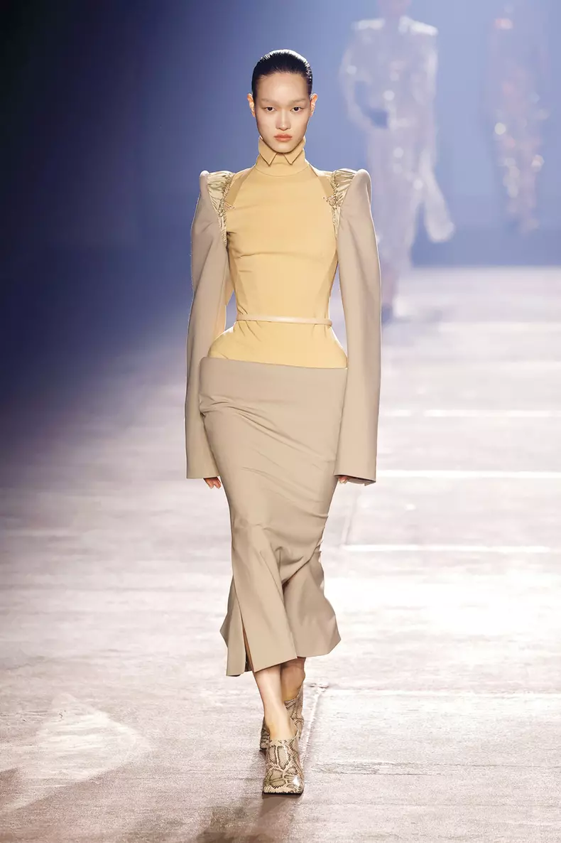 Mugler