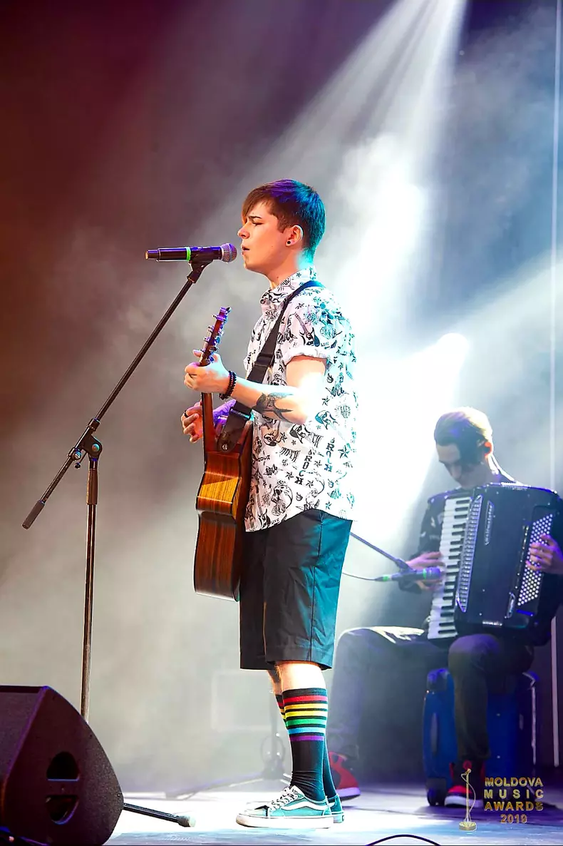 074b32e8-6475-44f0-9dad-b2115df10738