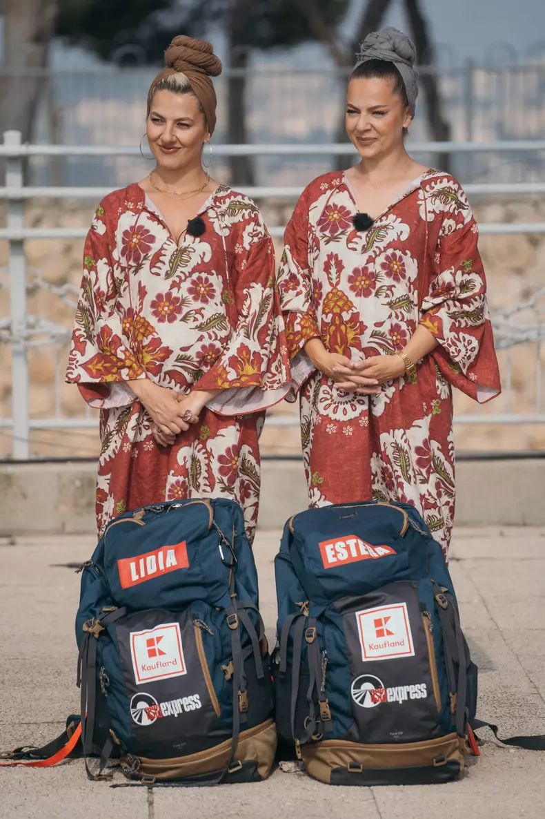 Lidia-Buble-sarut-Asia-Express-1