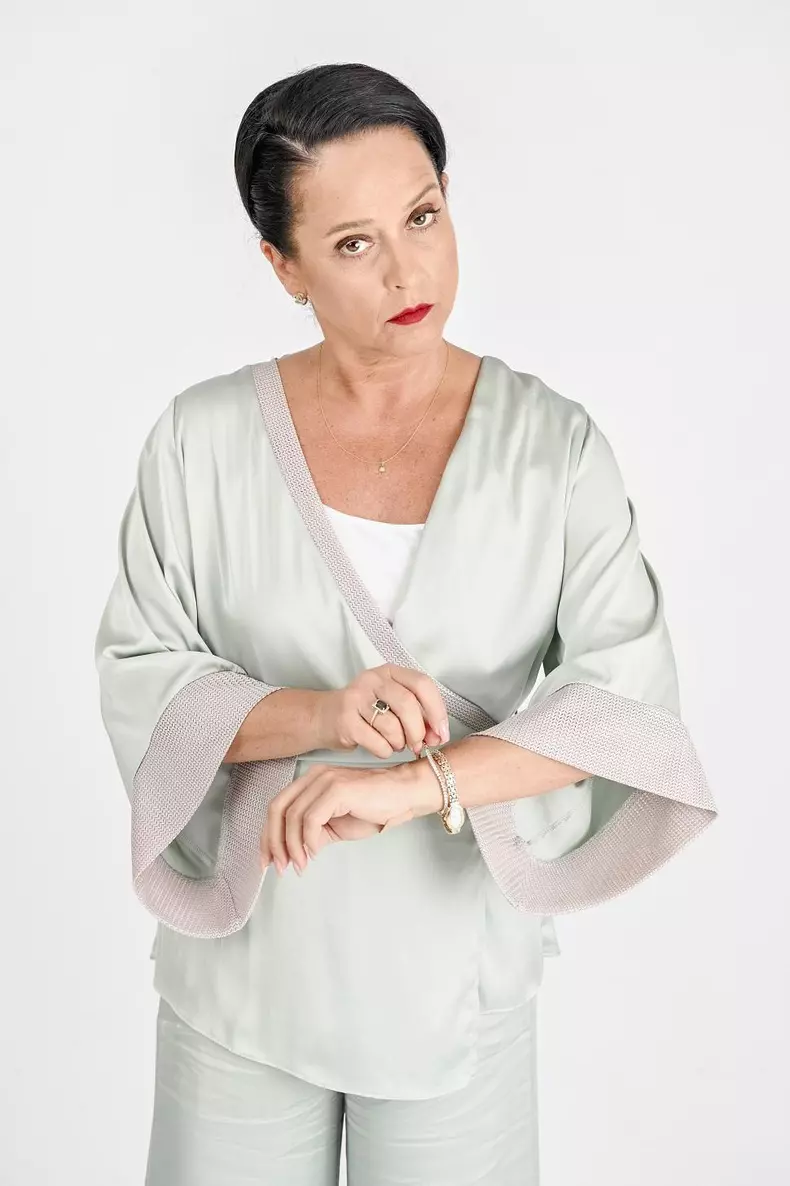 cine-este-ilinca-goia-6