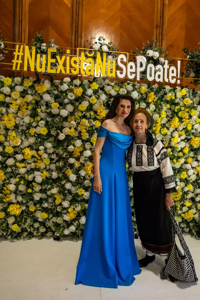 Iuliana Tudor si sofia vicoveanca