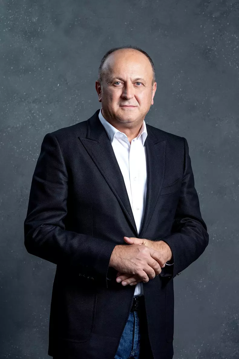 dan-sucu