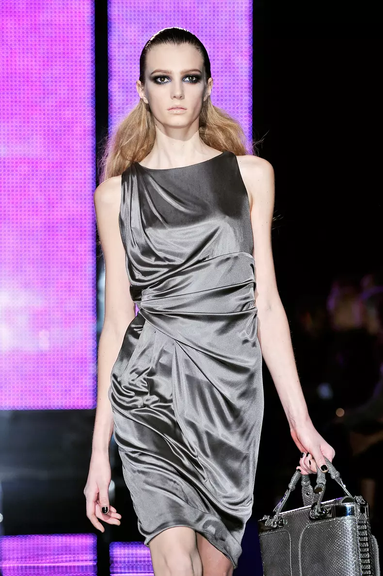 Versace_F9_036.jpg