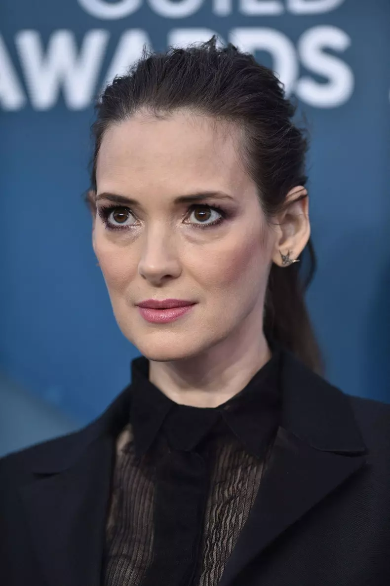 Cine a ajutat-o pe Winona Ryder să uite de despărțirea de Johnny Depp