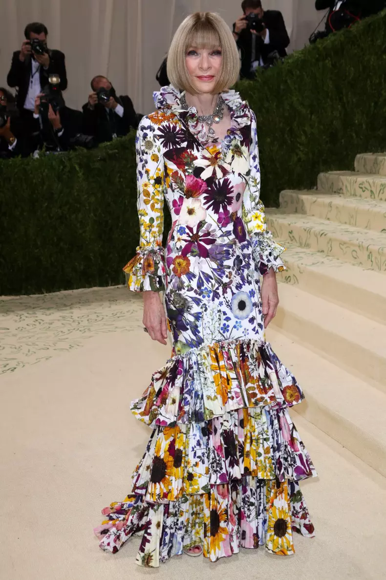Anna Wintour în Oscar de la Renta