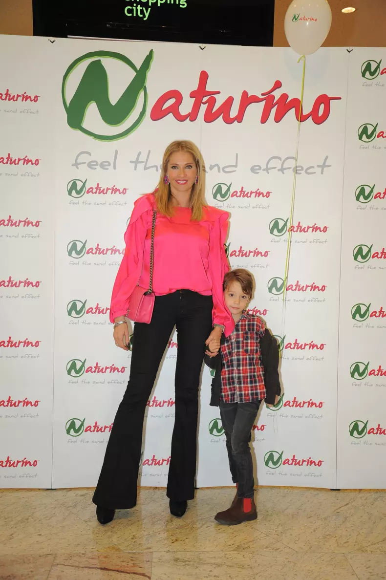 Ileana Badiu si fiul ei, Sasha