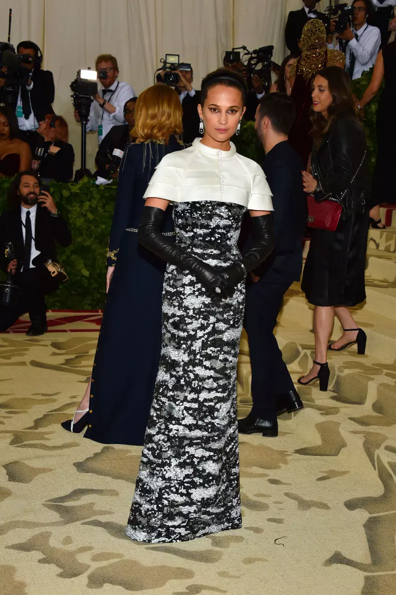 Alicia Vikander - Met Gala 2018 - NYC