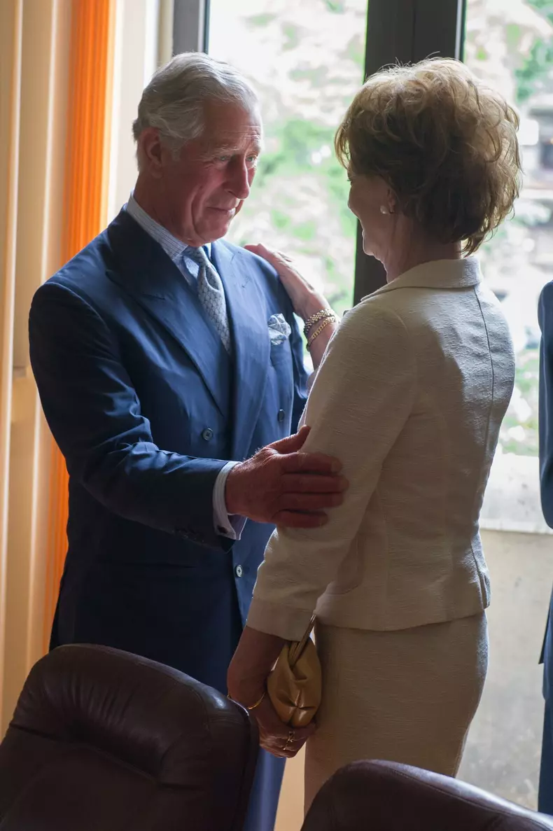 PRINTUL CHARLES - TITLU - DOCTOR HONORIS CAUSA - UNIVERSITATEA B