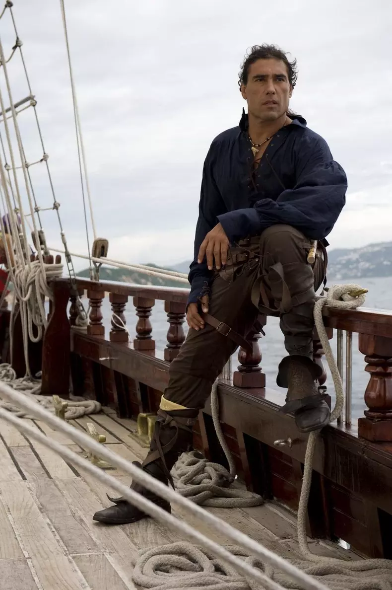 Inima-salbatica-Eduardo-Yanez