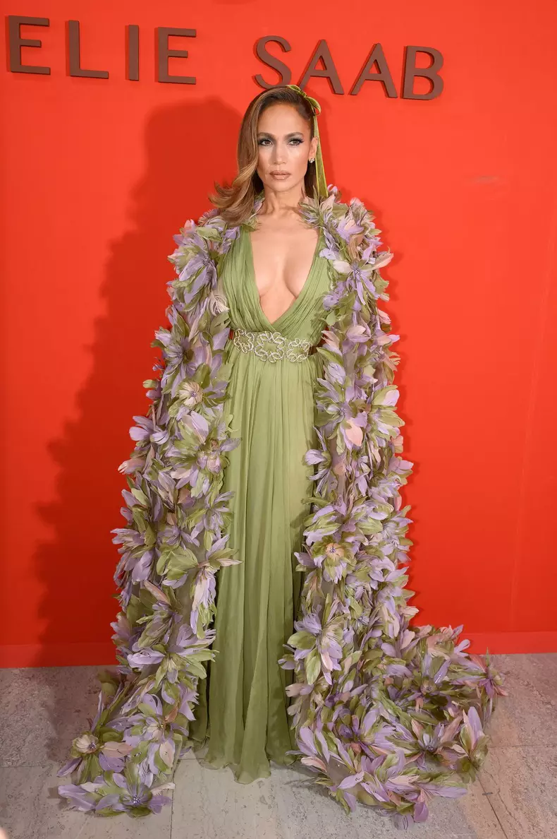 PFW - Jennifer Lopez At Elie Saab