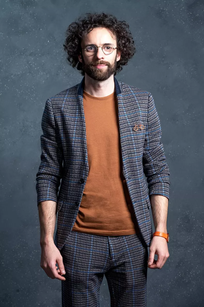 Bogdan-Micu-Imperiul-Leilor-4-1