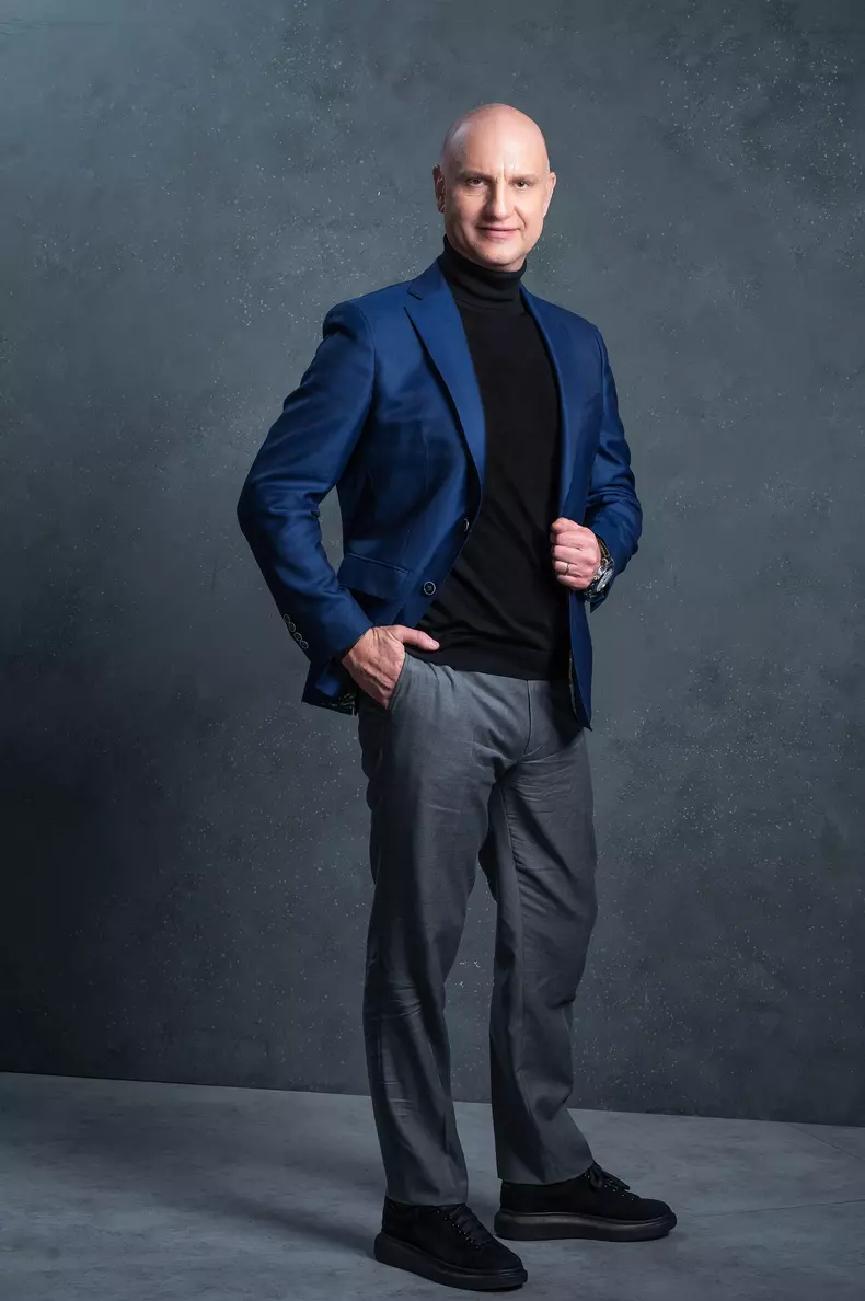 Dragos-Petrescu-Imperiul-Leilor-5