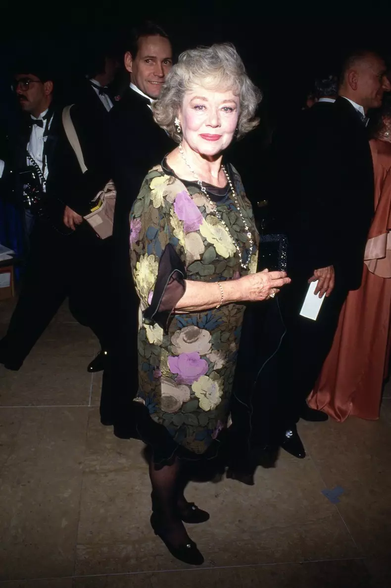 Glynis Johns, Who Played Mrs. Banks in ‘Mary Poppins,’ Dies at 100 **FILE PHOTOS**