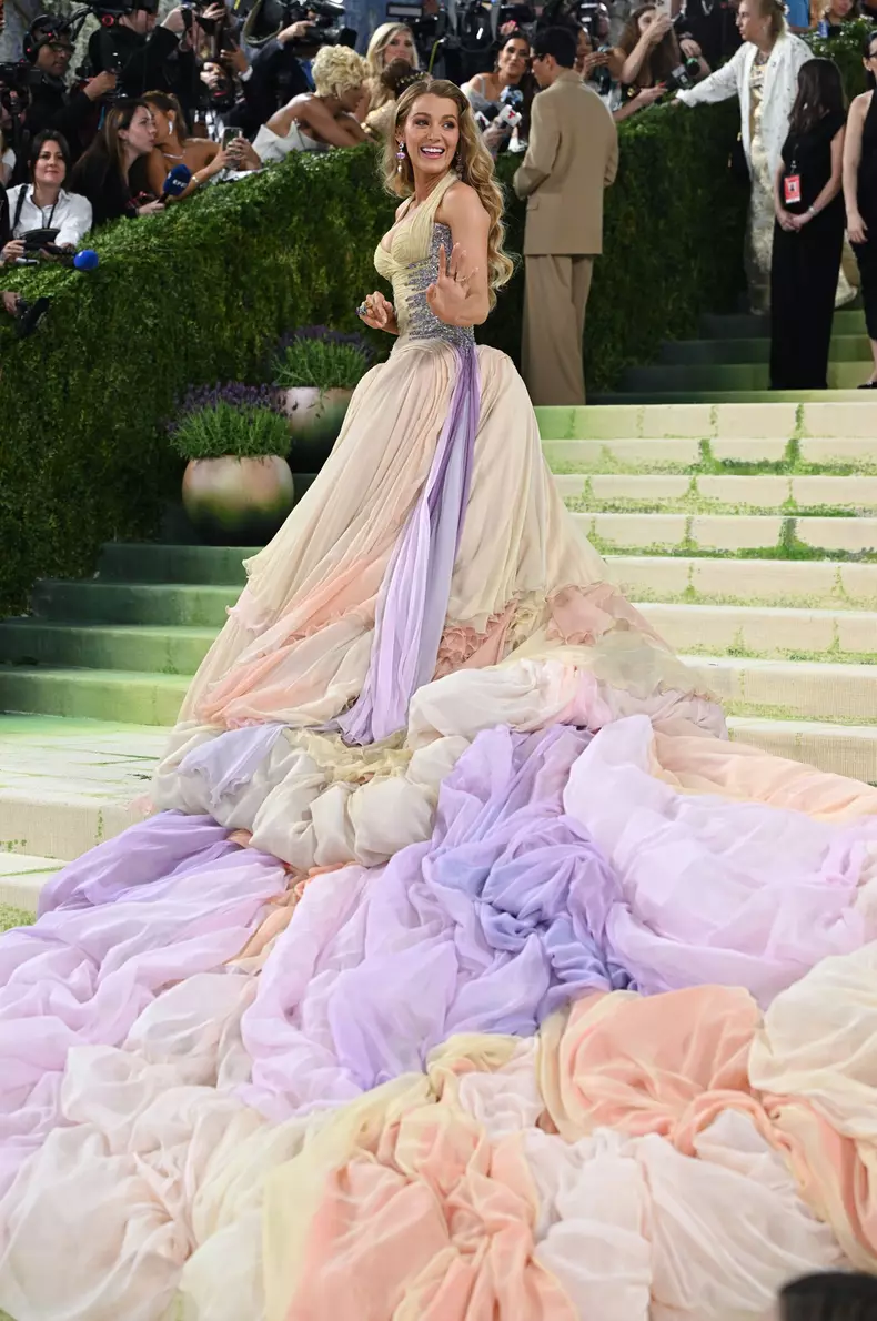 New York, USA. May 4th, 2026. Blake Lively attending the 2026 Met Gala celebrating the opening of the exhibition Costume Art, at The Metropolitan Museum of Art. Credit: Doug Peters/EMPICS/Alamy Live News