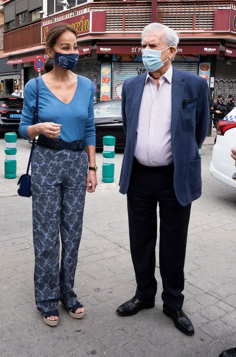 Isabel Preysler and Mario Vargas Llosa out and about, Madrid, Spain - 21 May 2021