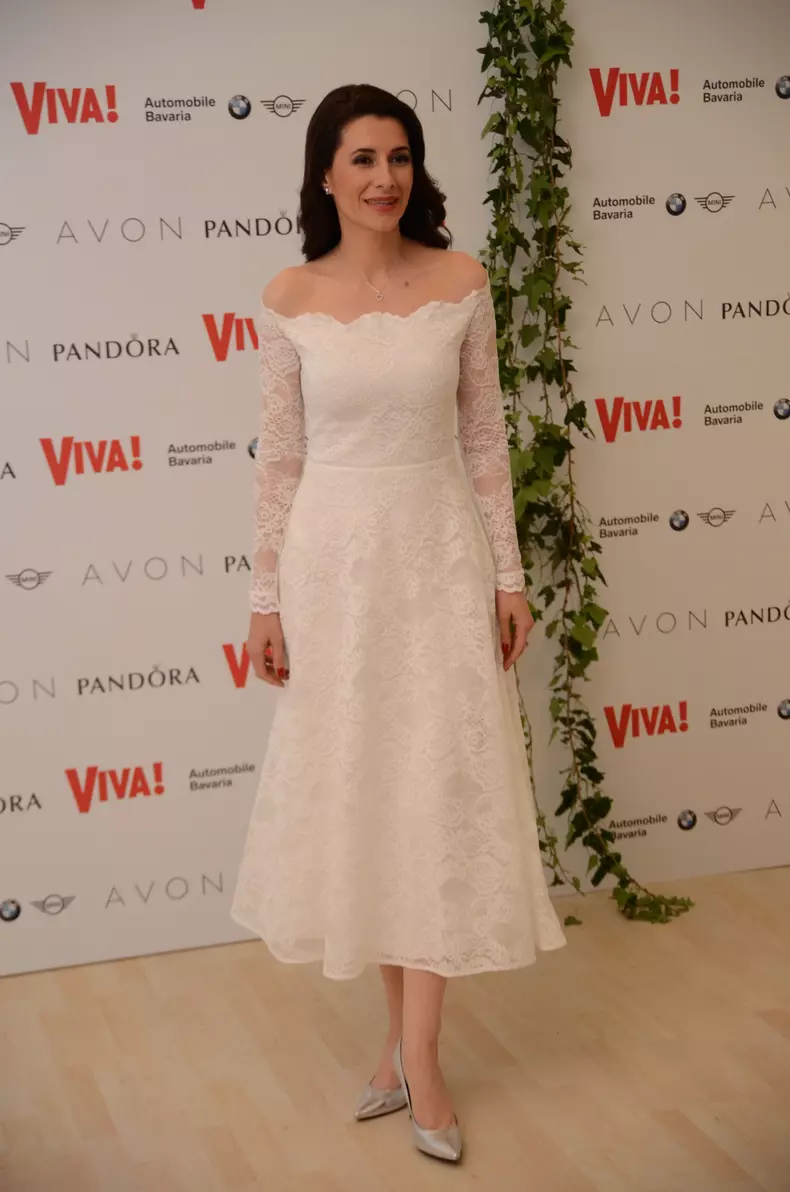 iuliana tudor prezentatoare