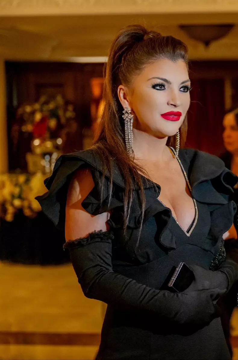 Claudia Ghițulescu6