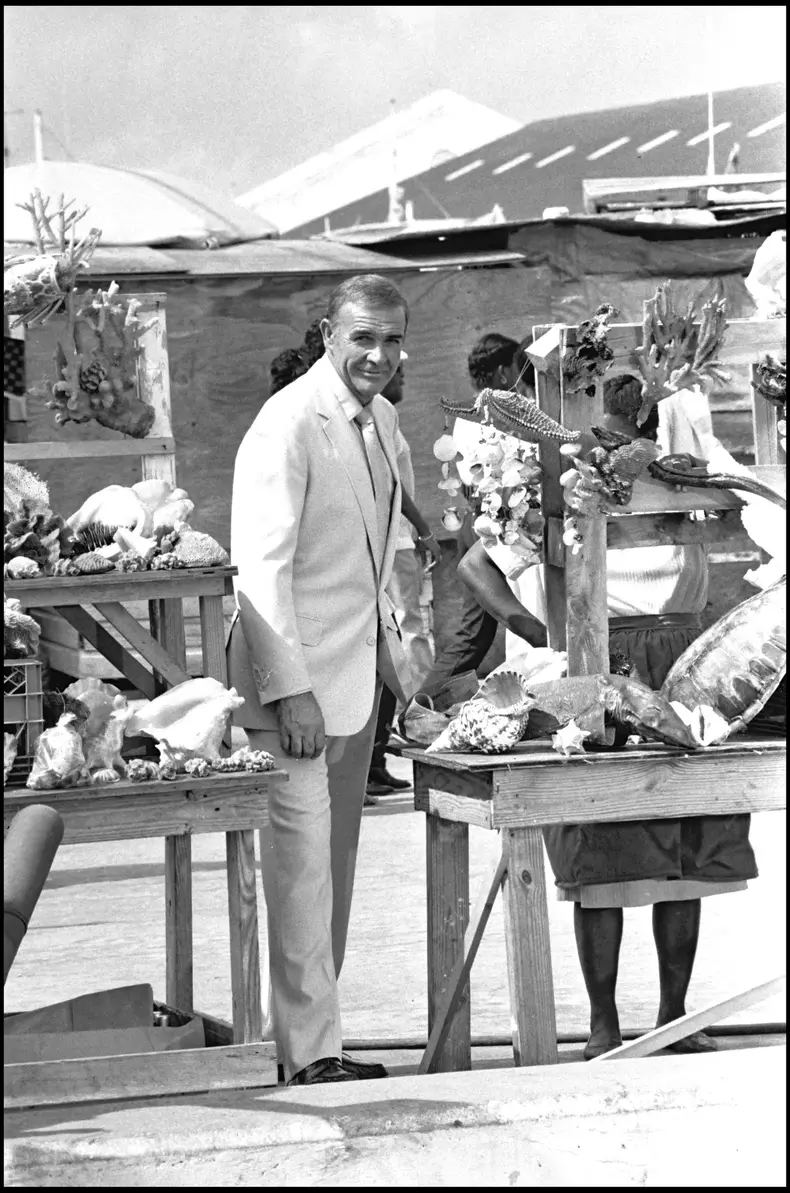 ARCHIVES - TOURNAGE DU JAMES BOND "JAMAIS PLUS JAMAIS" AVEC SEAN
