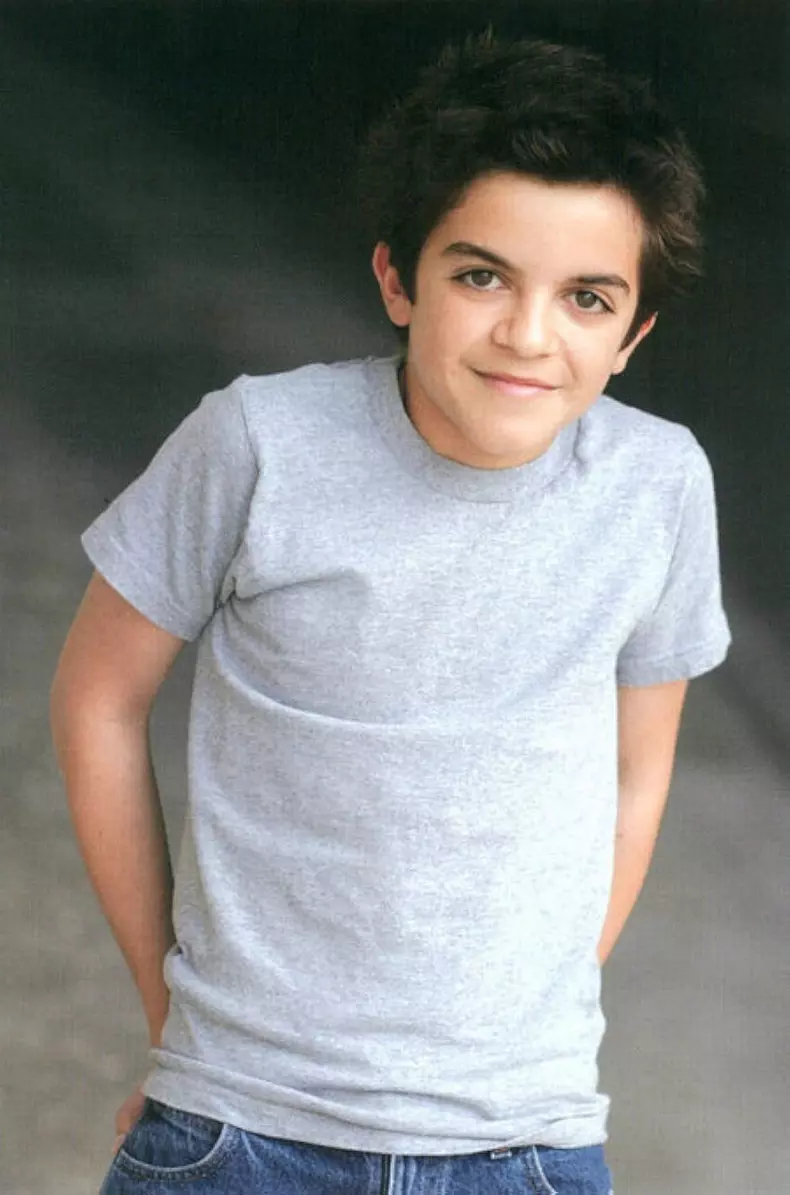 Tylor Chase in copilarie3