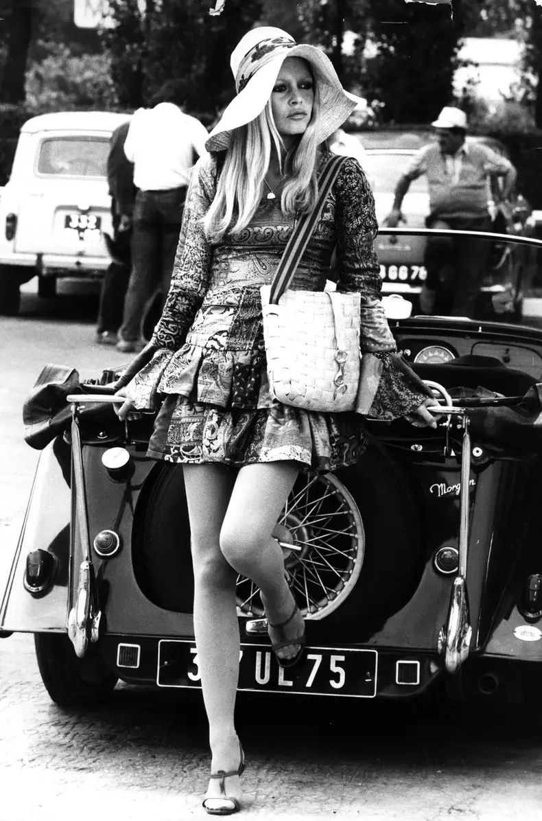 brigitte-bardot-2-scaled