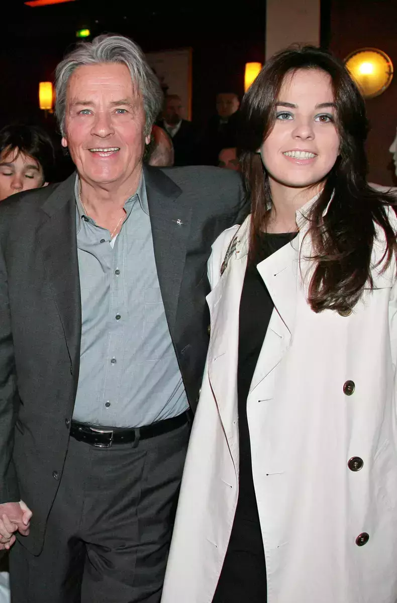 copii-alain-delon-1-1