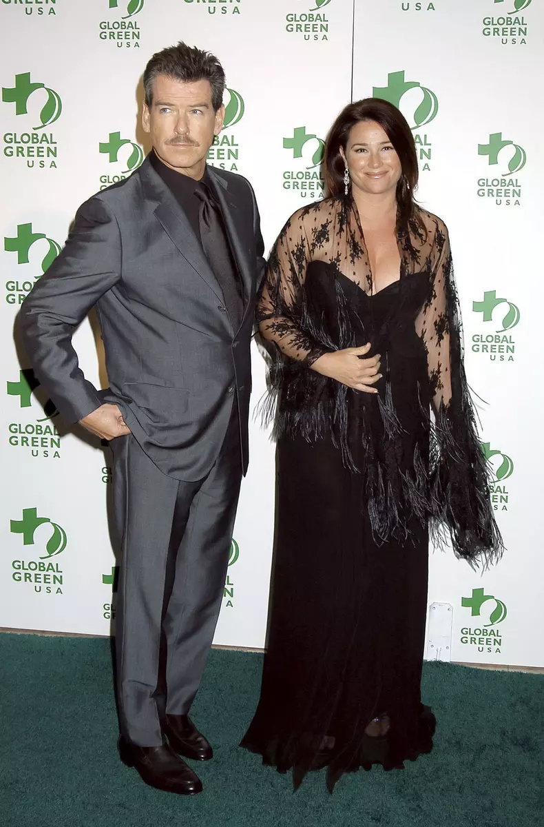 Pierce Brosnan și Keely Shaye Smith