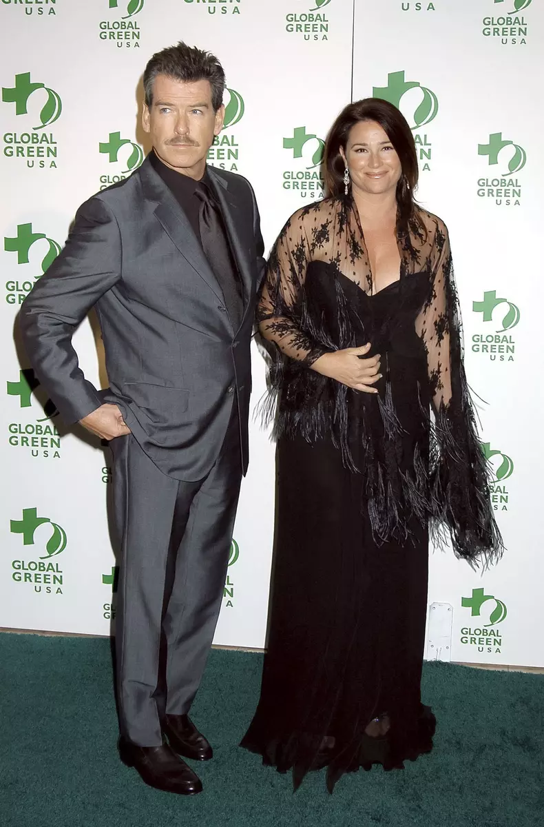 Pierce Brosnan și Keely Shaye Smith