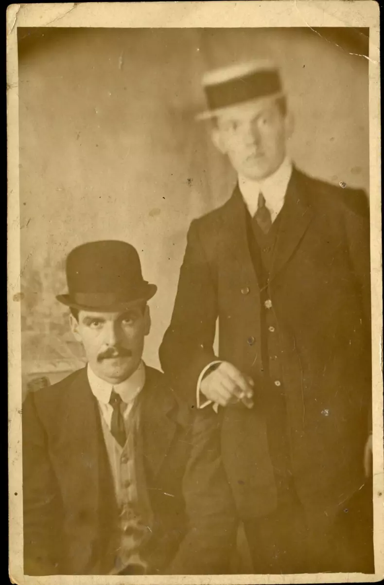 RMS Titanic - third class passenger Bertram Frank Dean